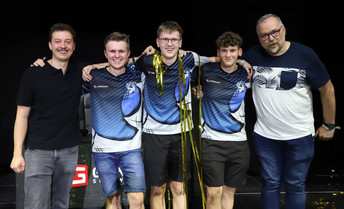 2. Platz an der Farming Simulator League Weltmeisterschaft